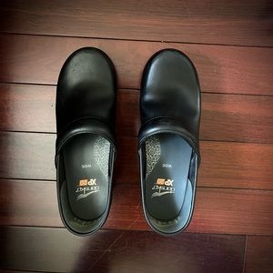 Dansko XP - Nursing Shoes